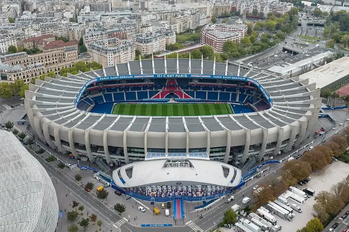 Parc des Princes 2